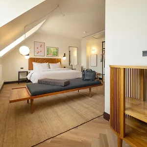 Mayfair 4*, Kopenhaga Dania