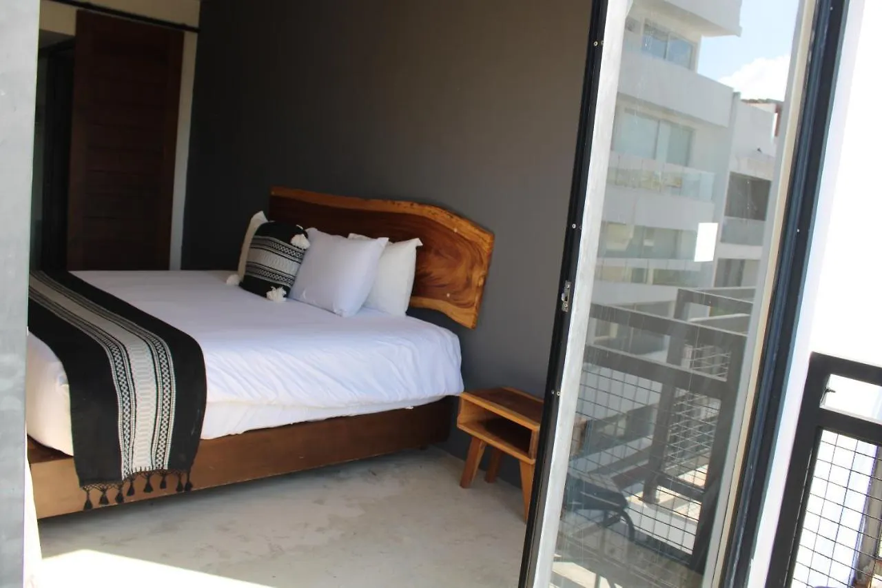 Hotel 52 Playa Del Carmen
