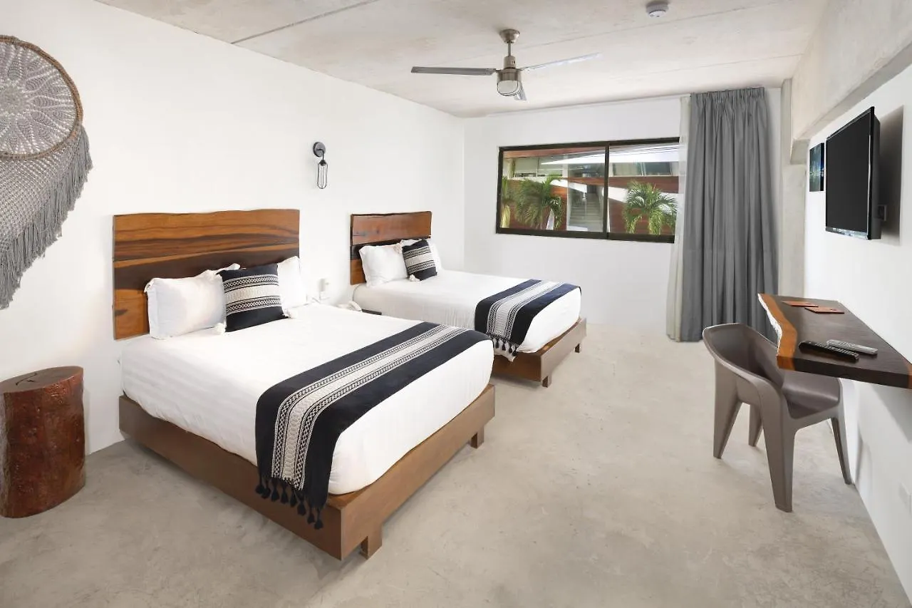 Hotel 52 Playa Del Carmen Meksyk