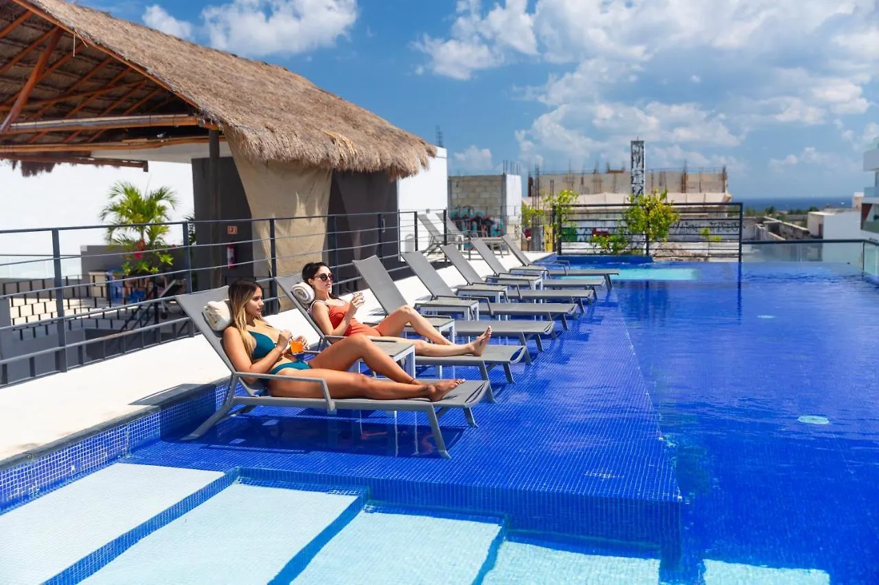 Hotel 52 Playa Del Carmen