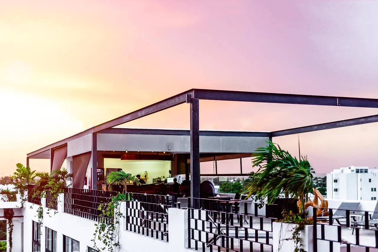 Hotel 52 Playa Del Carmen
