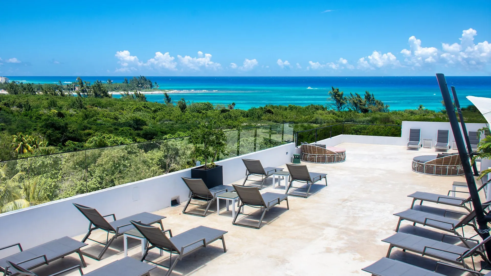 Hotel 52 Playa Del Carmen